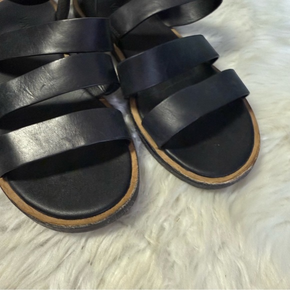 Vince Macey Black Leather Strappy Sandals – Size 7 / EU 37 - Picture 6 of 7